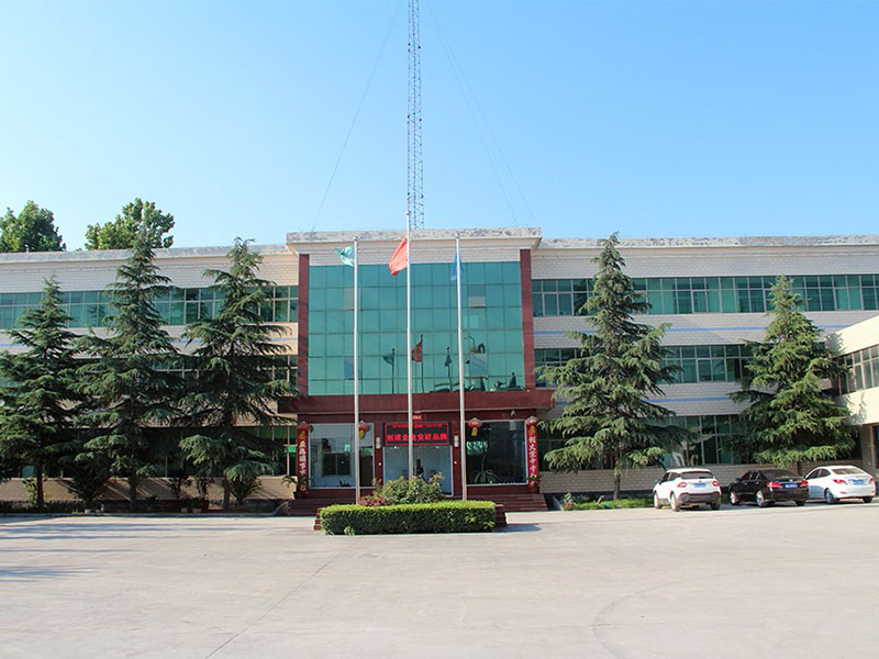 公司響應(yīng)國(guó)家環(huán)保要求，對(duì)企業(yè)進(jìn)行土壤檢測(cè)，各項(xiàng)檢測(cè)結(jié)果均達(dá)標(biāo)